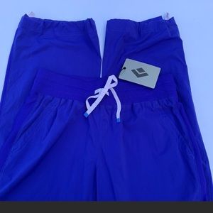 Black Diamond Sinestra climbing/hiking pants NWOT